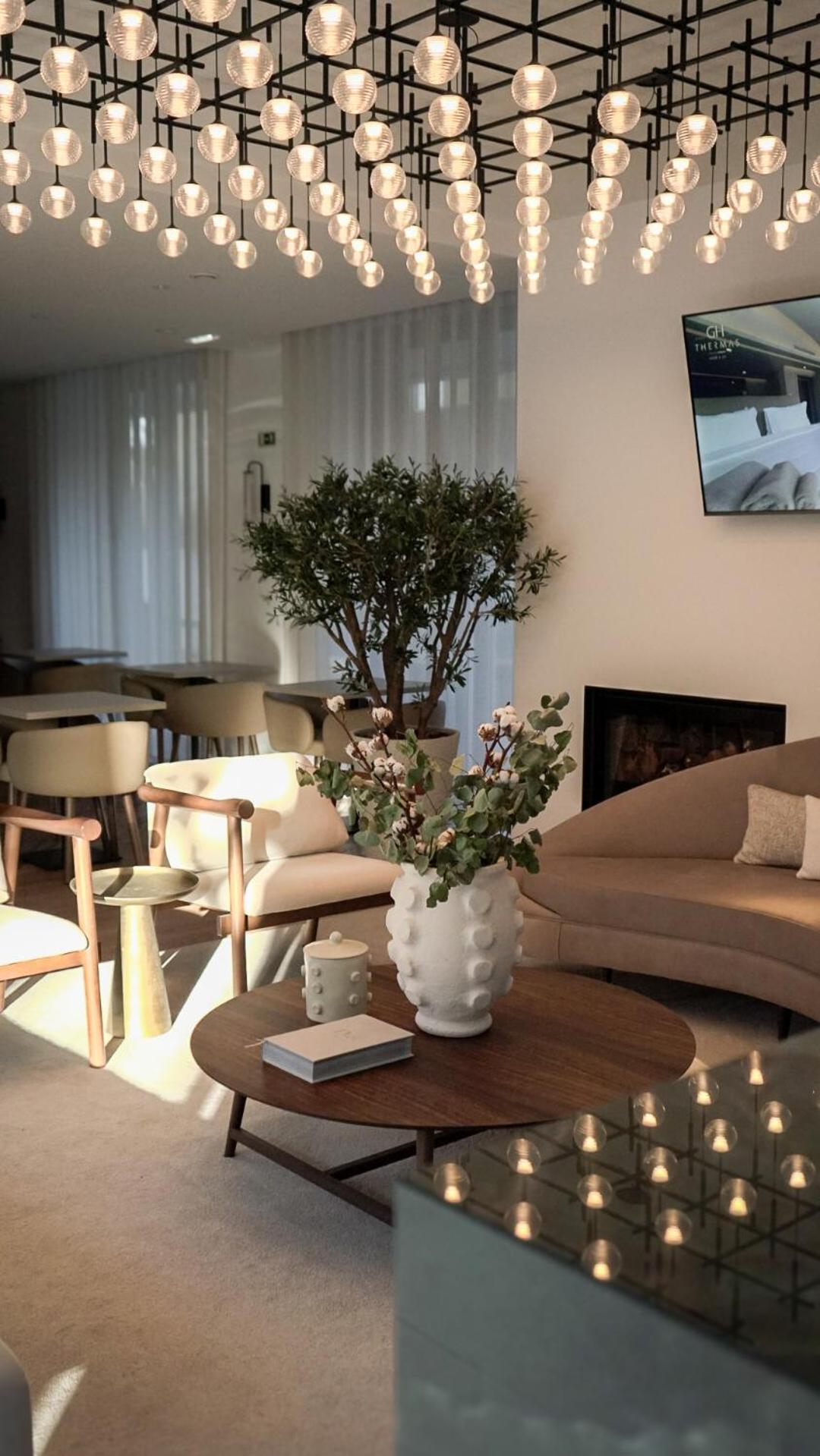 Viseu Executive Hotel Екстериор снимка